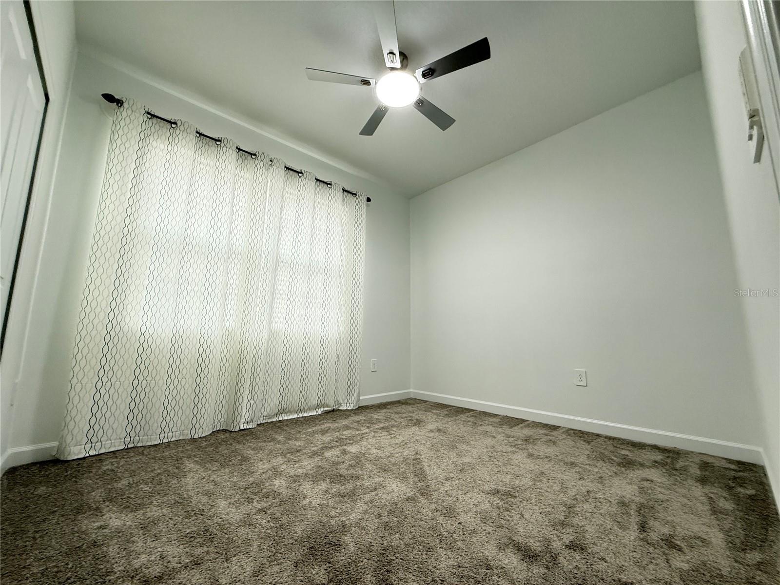 Image 57 of 73 For 7117 Dilly Lake Avenue