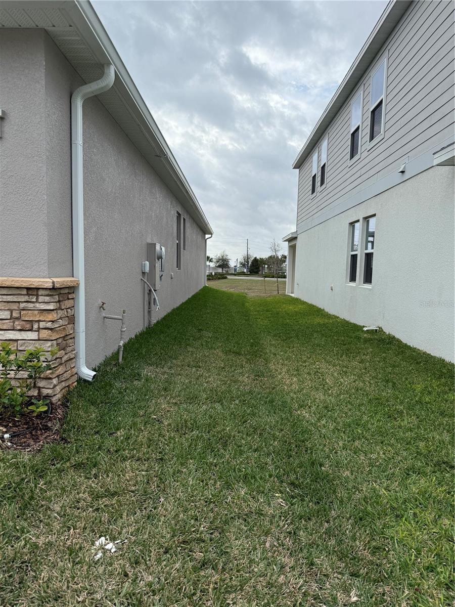 Image 64 of 73 For 7117 Dilly Lake Avenue