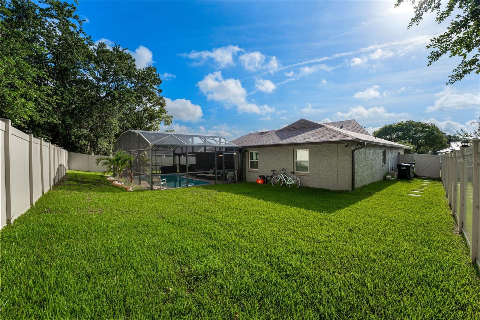 Image 31 of 43 For 12542 Idaho Woods Lane