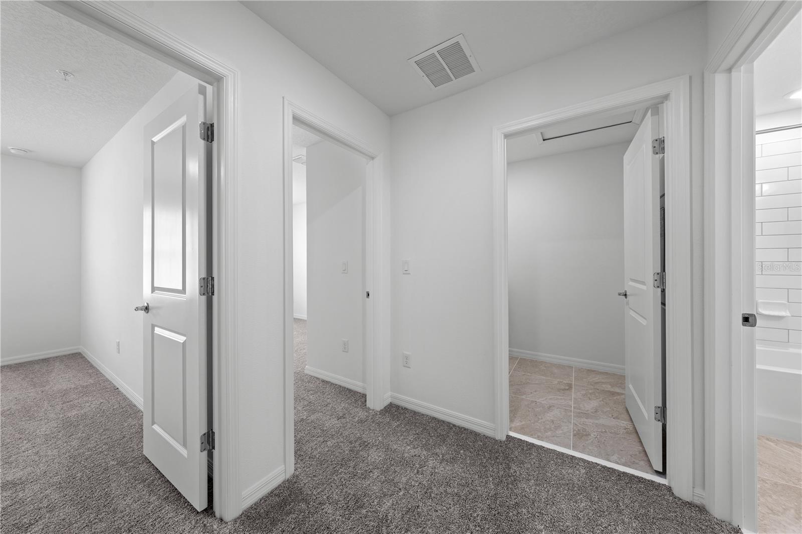 Image 16 of 50 For 11248 Blue Bay Drive