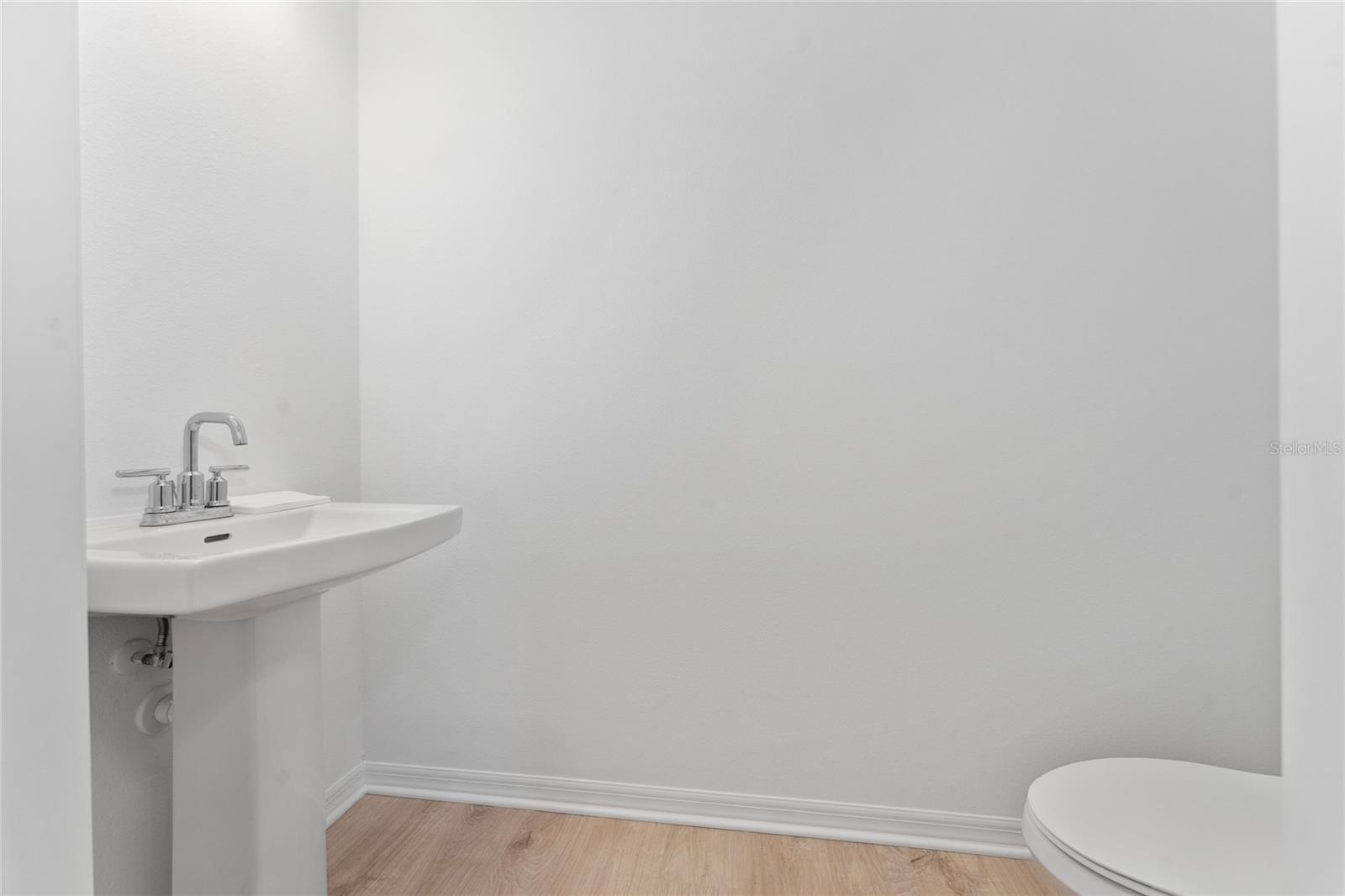 Image 25 of 37 For 15070 Summer Harvest Street