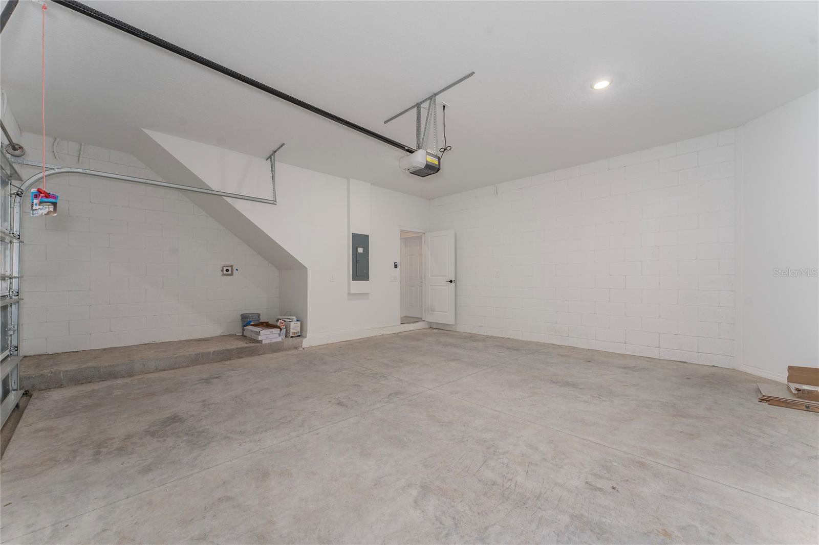 Image 33 of 37 For 15070 Summer Harvest Street