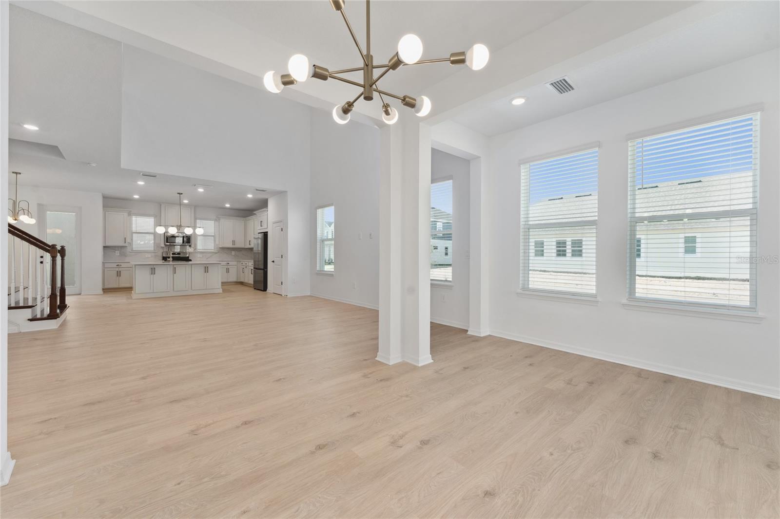 Image 7 of 37 For 15070 Summer Harvest Street