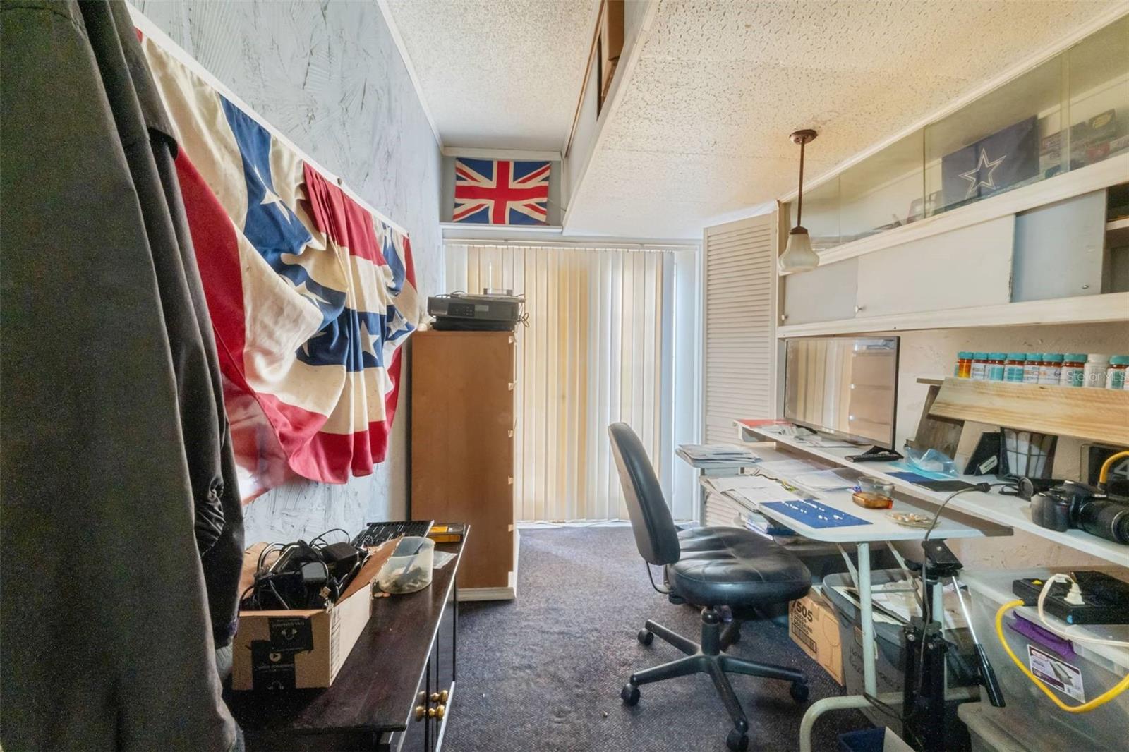 Image 17 of 27 For 1208 Citrus Oaks Avenue