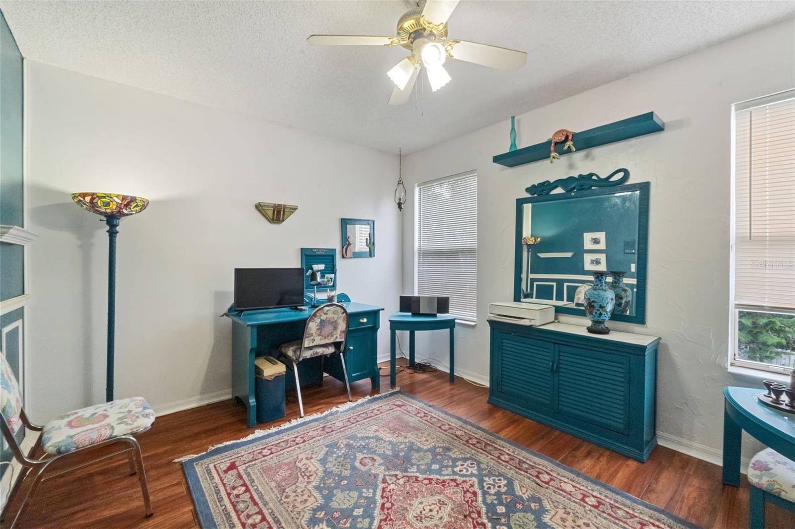 Image 21 of 27 For 1208 Citrus Oaks Avenue