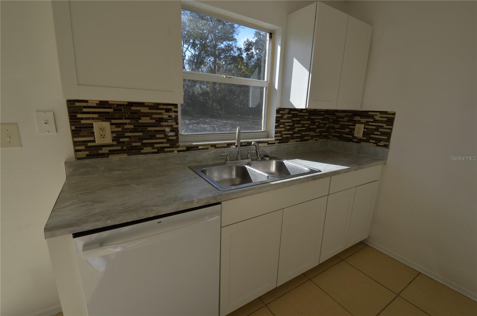 Image 5 of 28 For 125 Conch Drive