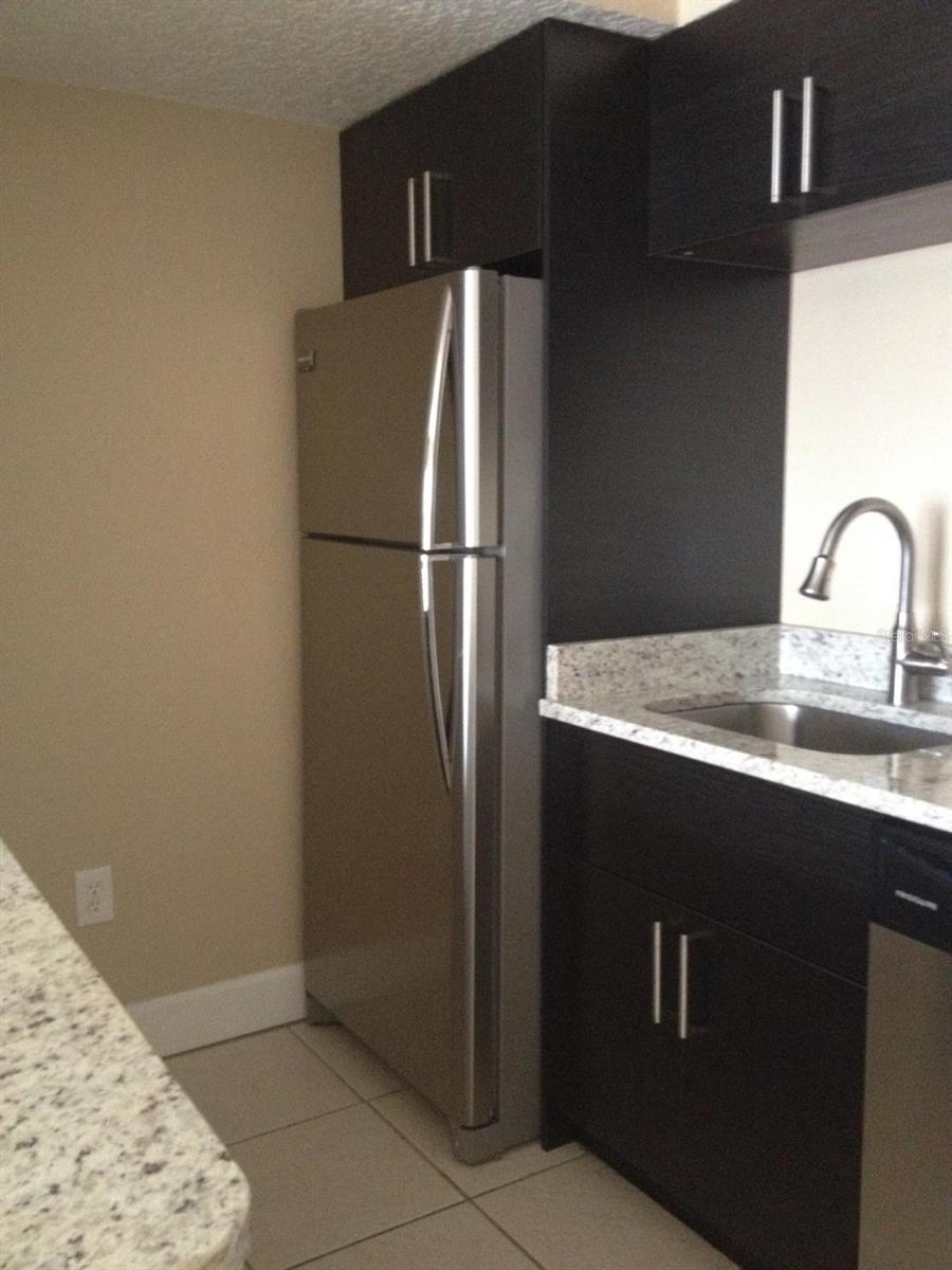 Image 7 of 16 For 2213 Grand Cayman Court 1133