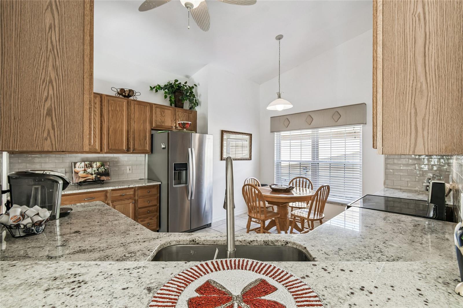 Image 18 of 52 For 513 Vineyard Way