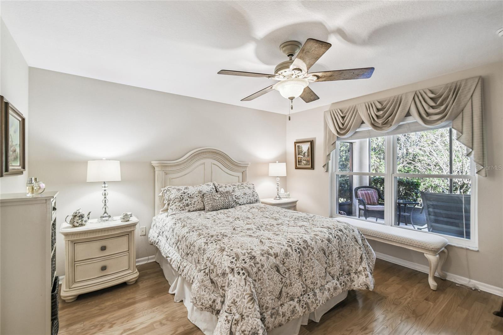 Image 19 of 52 For 513 Vineyard Way