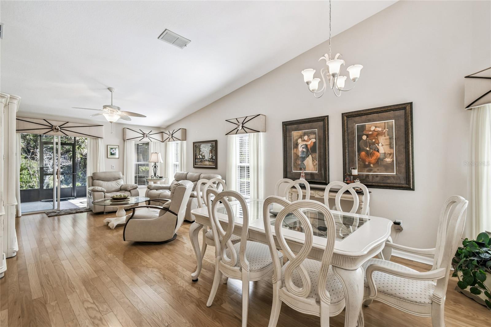 Image 6 of 52 For 513 Vineyard Way