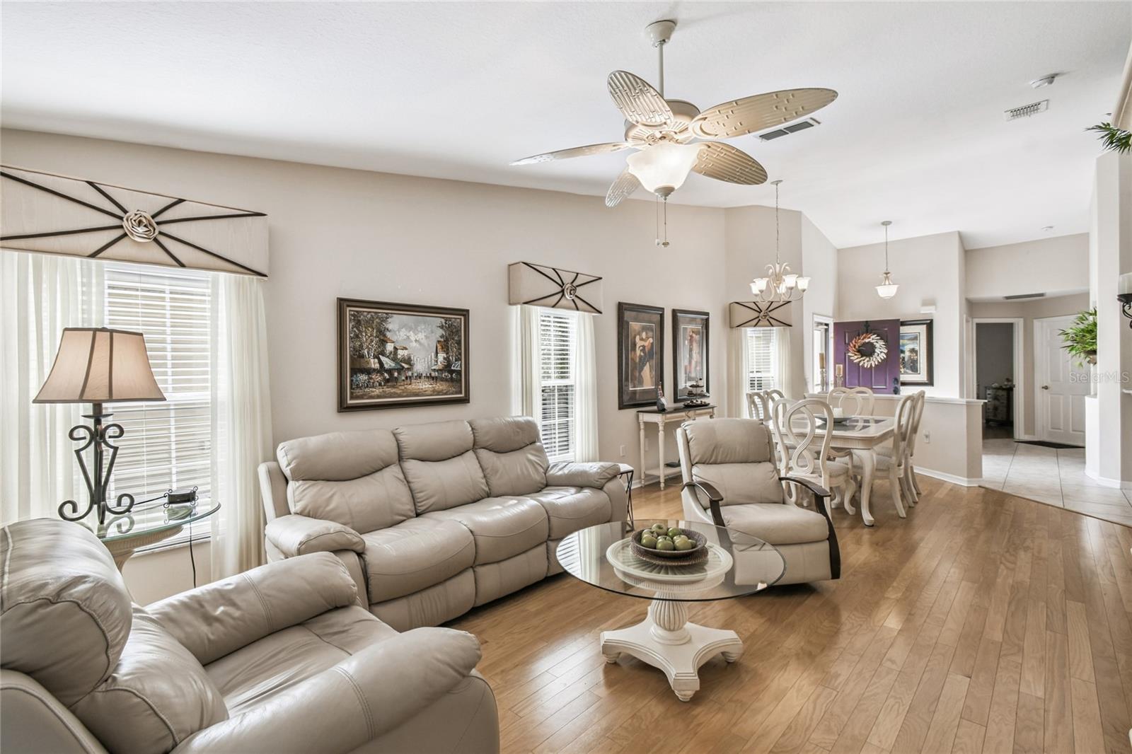 Image 8 of 52 For 513 Vineyard Way