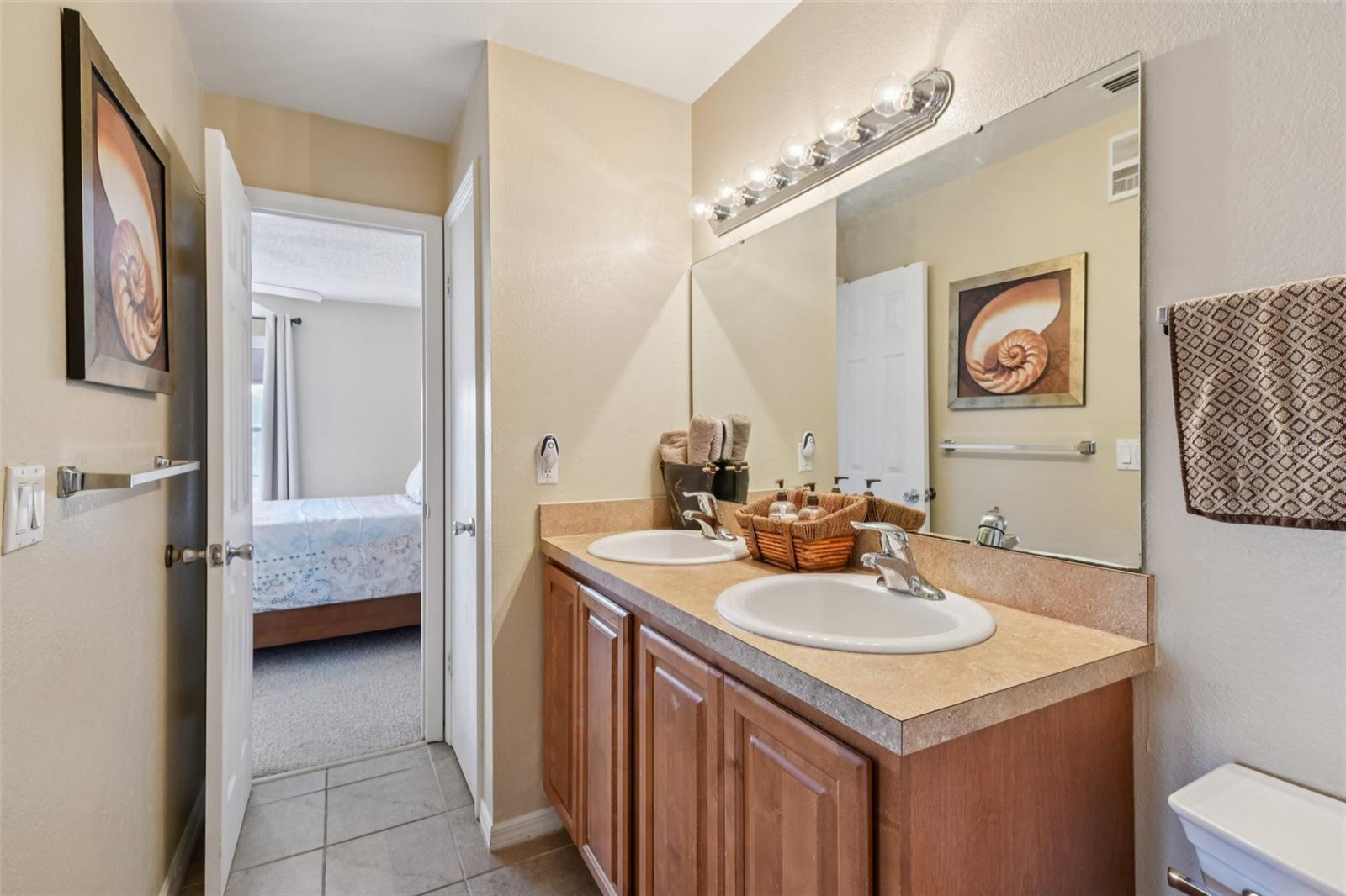 Image 17 of 39 For 1065 Hiawassee Road 1428