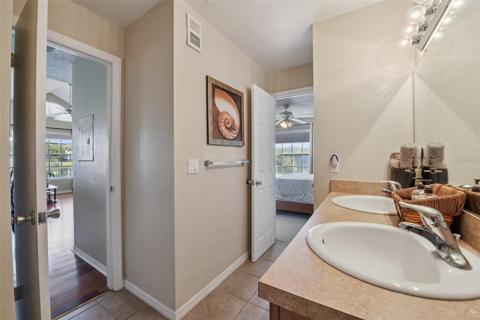 Image 18 of 39 For 1065 Hiawassee Road 1428