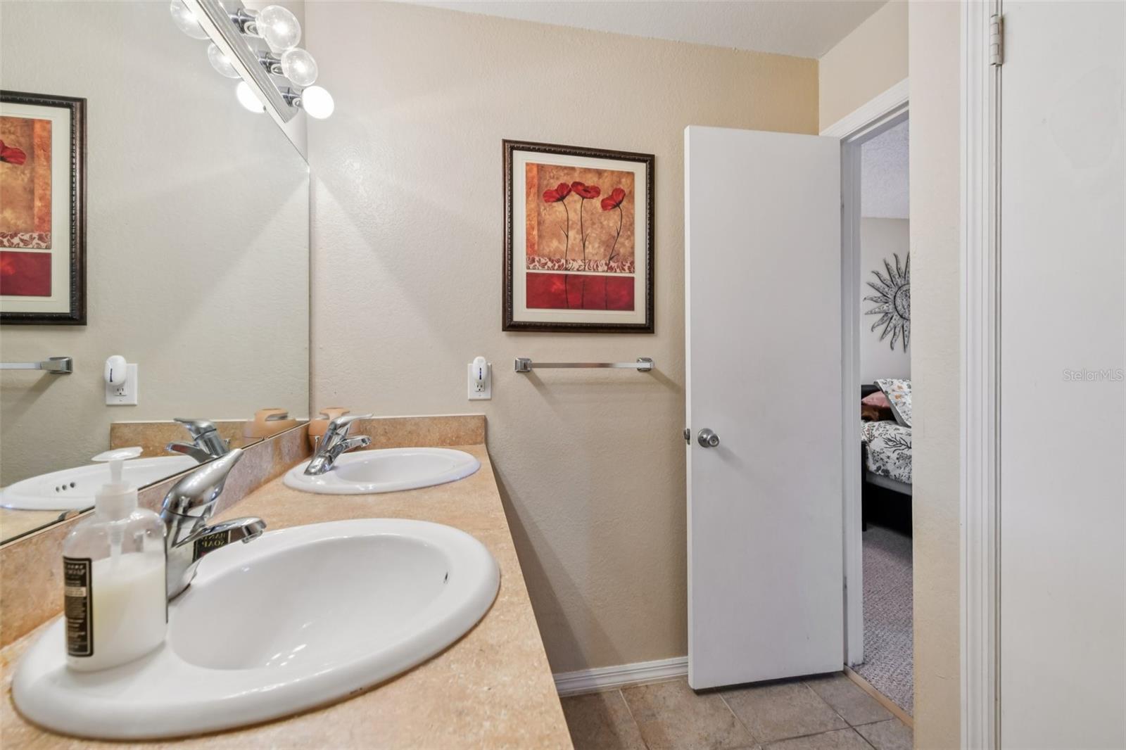 Image 25 of 39 For 1065 Hiawassee Road 1428