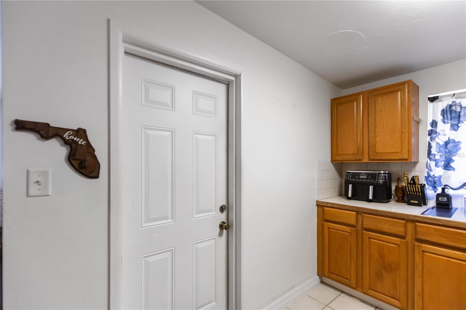 Image 6 of 47 For 4303 Anderson Road