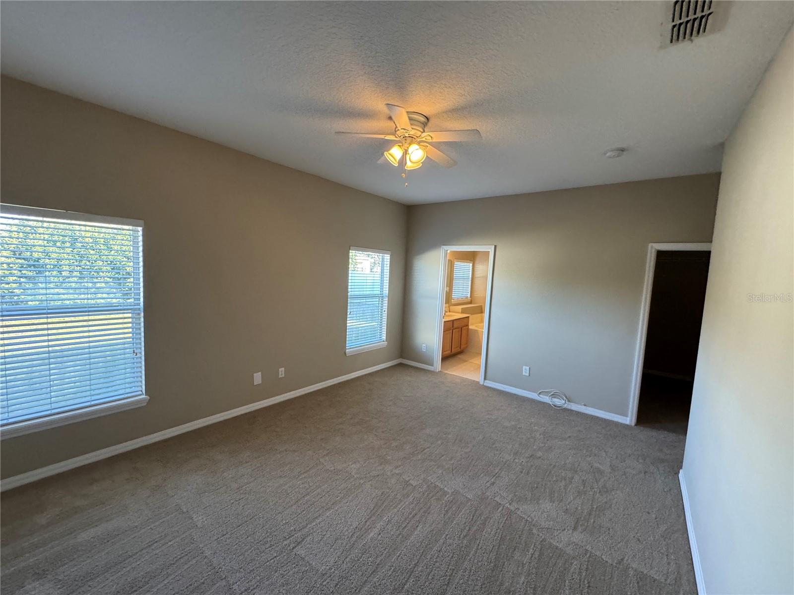 Image 27 of 33 For 2077 Great Falls Way