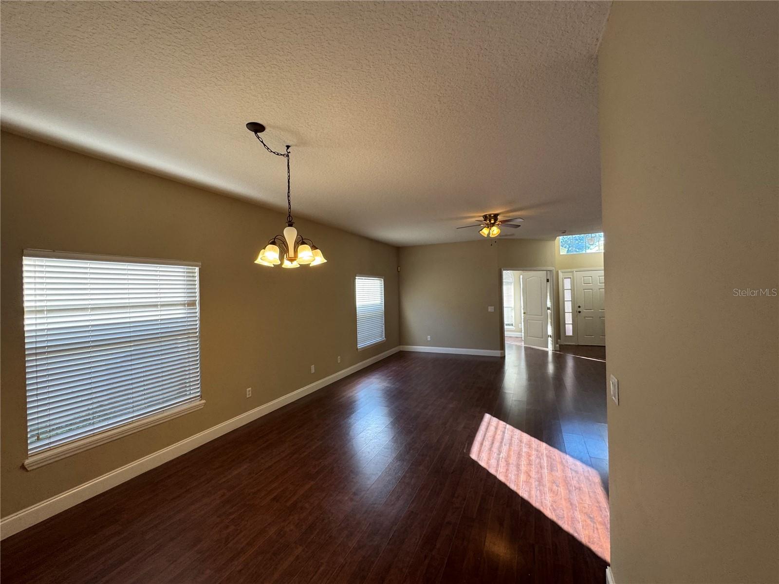 Image 6 of 33 For 2077 Great Falls Way