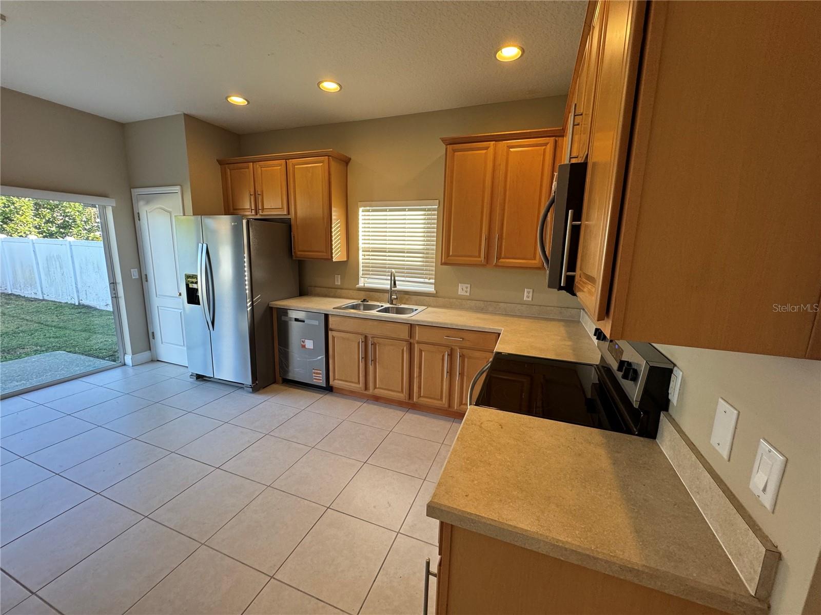 Image 9 of 33 For 2077 Great Falls Way