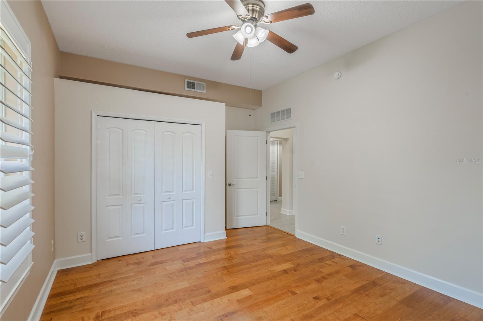 Image 16 of 36 For 1231 Wright Circle 108