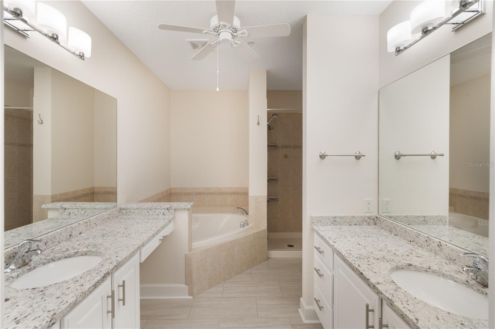 Image 23 of 36 For 1231 Wright Circle 108