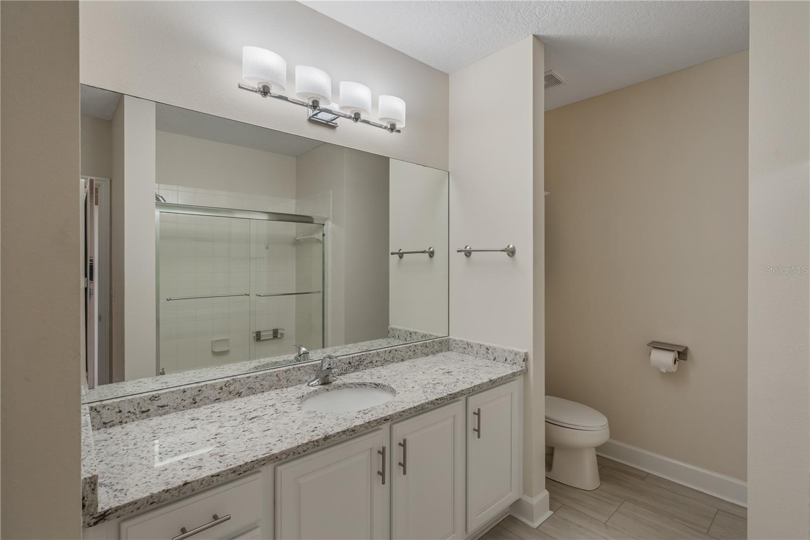 Image 25 of 36 For 1231 Wright Circle 108