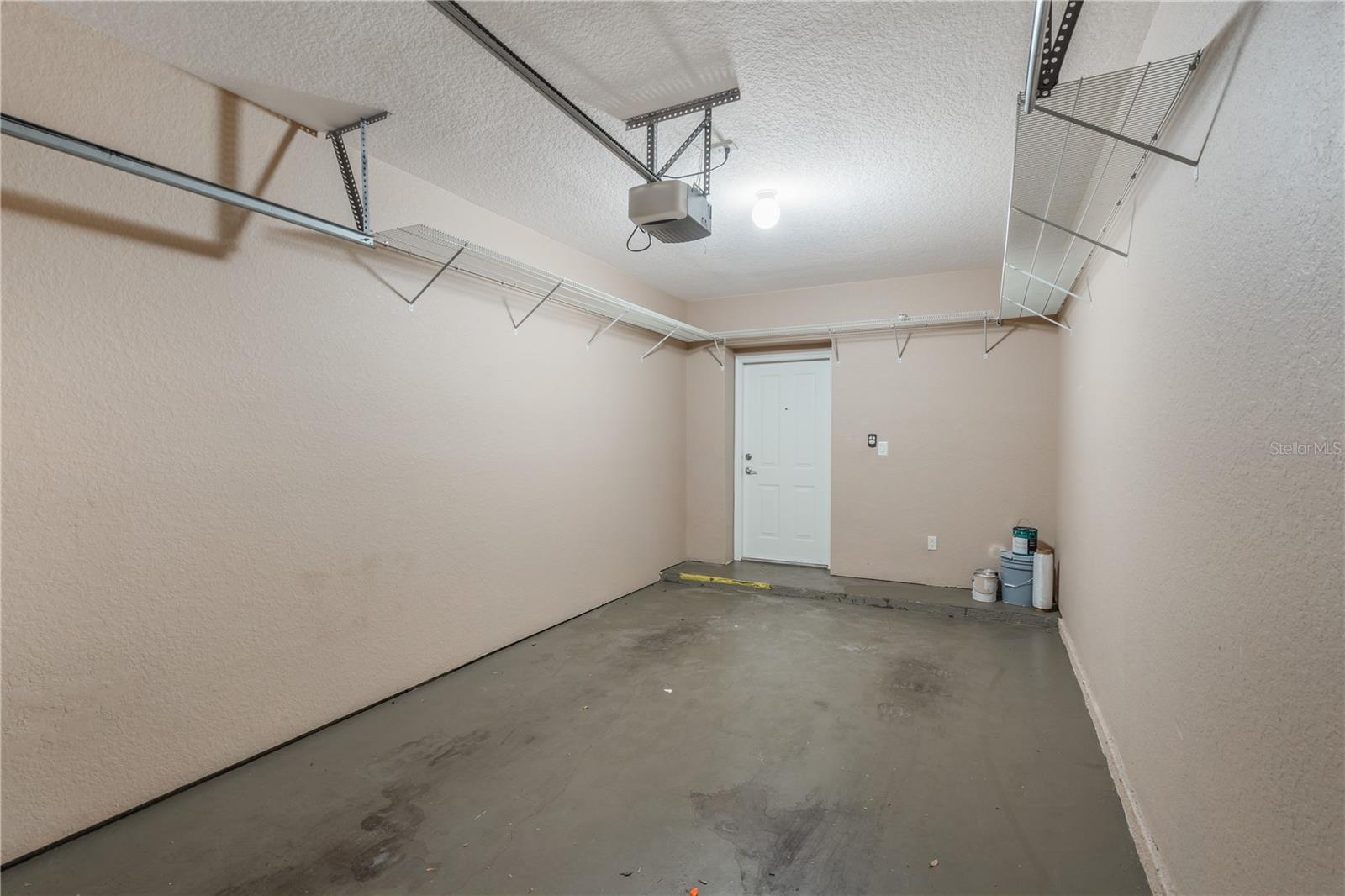 Image 30 of 36 For 1231 Wright Circle 108