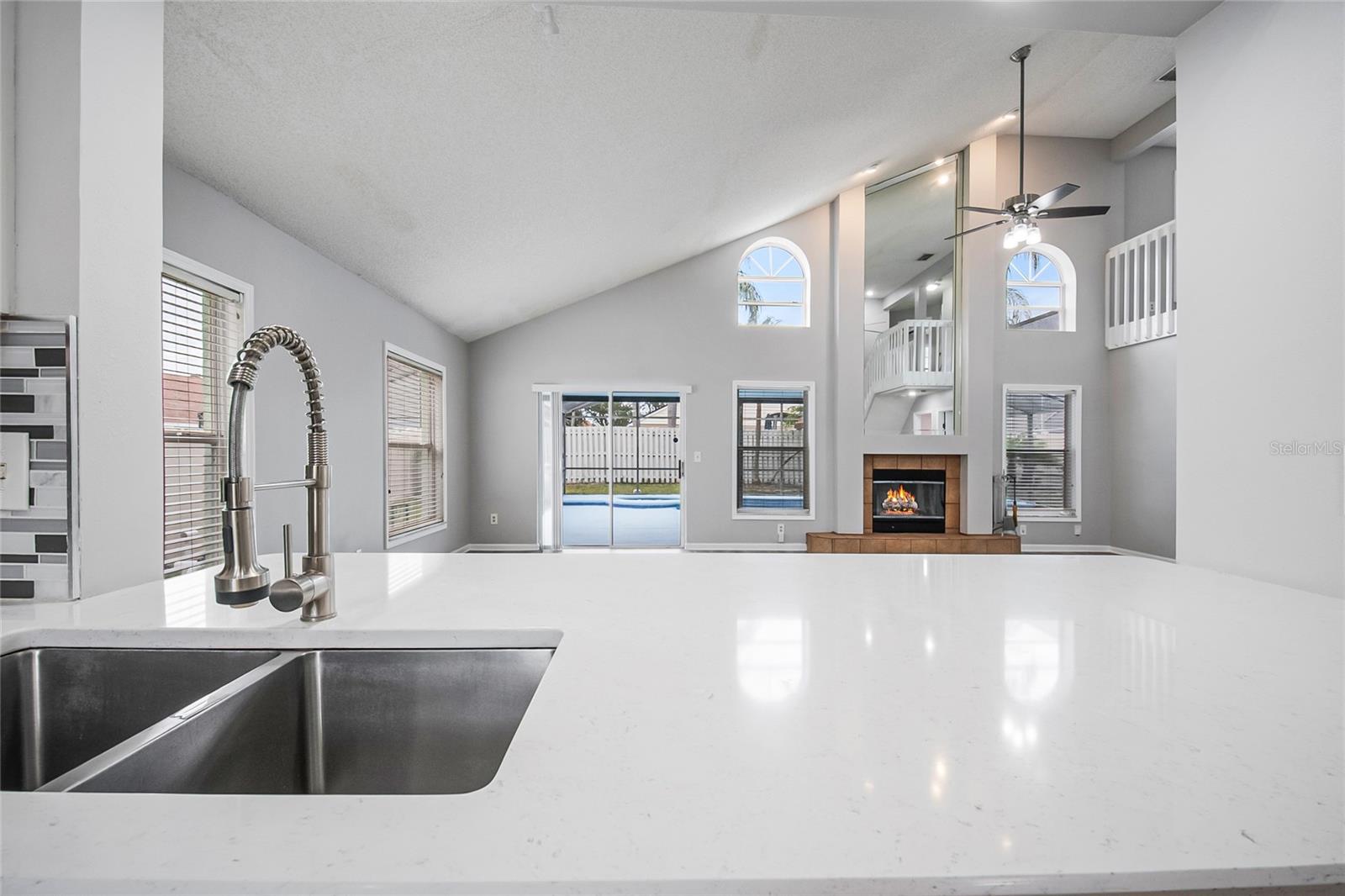 Image 14 of 45 For 2705 Stone Oak Drive