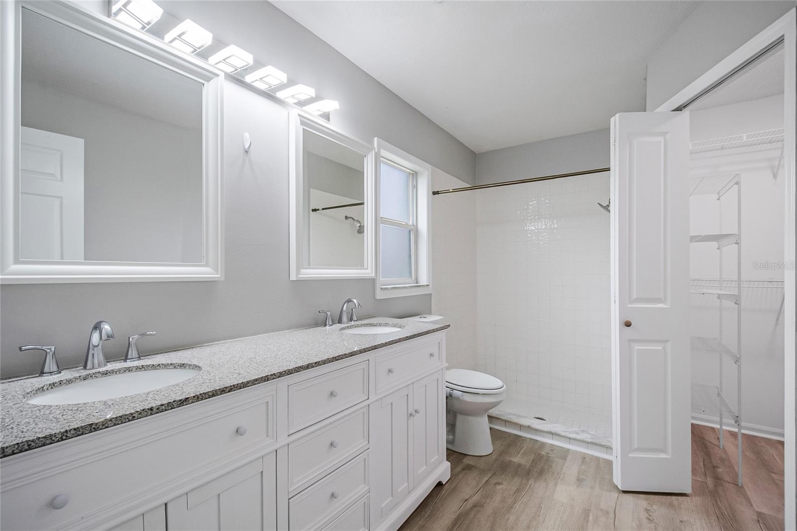 Image 23 of 45 For 2705 Stone Oak Drive