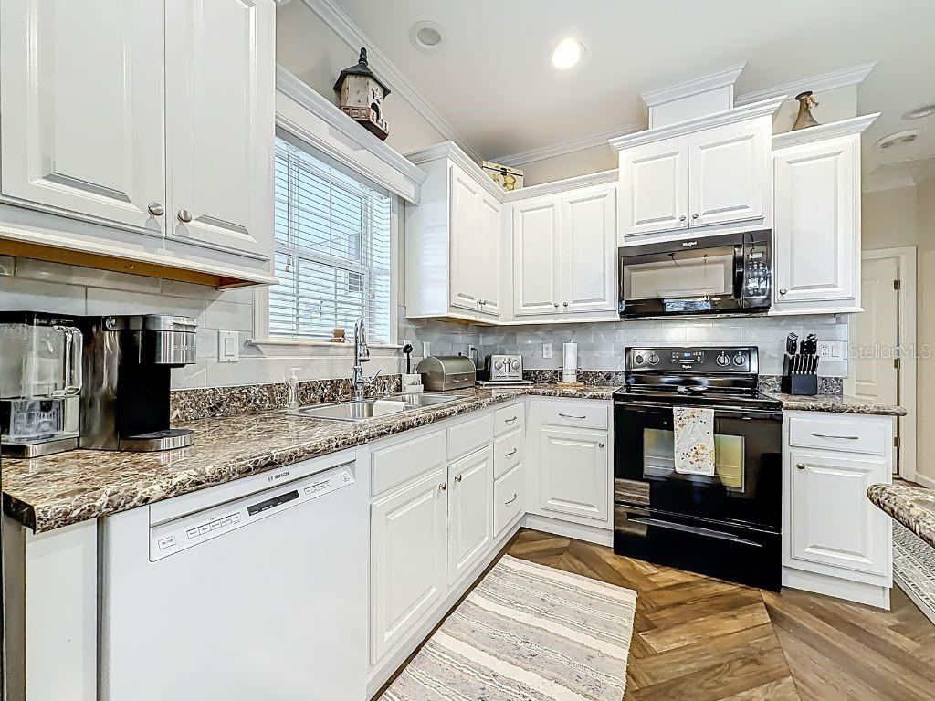 Image 9 of 34 For 110 Forest Boulevard