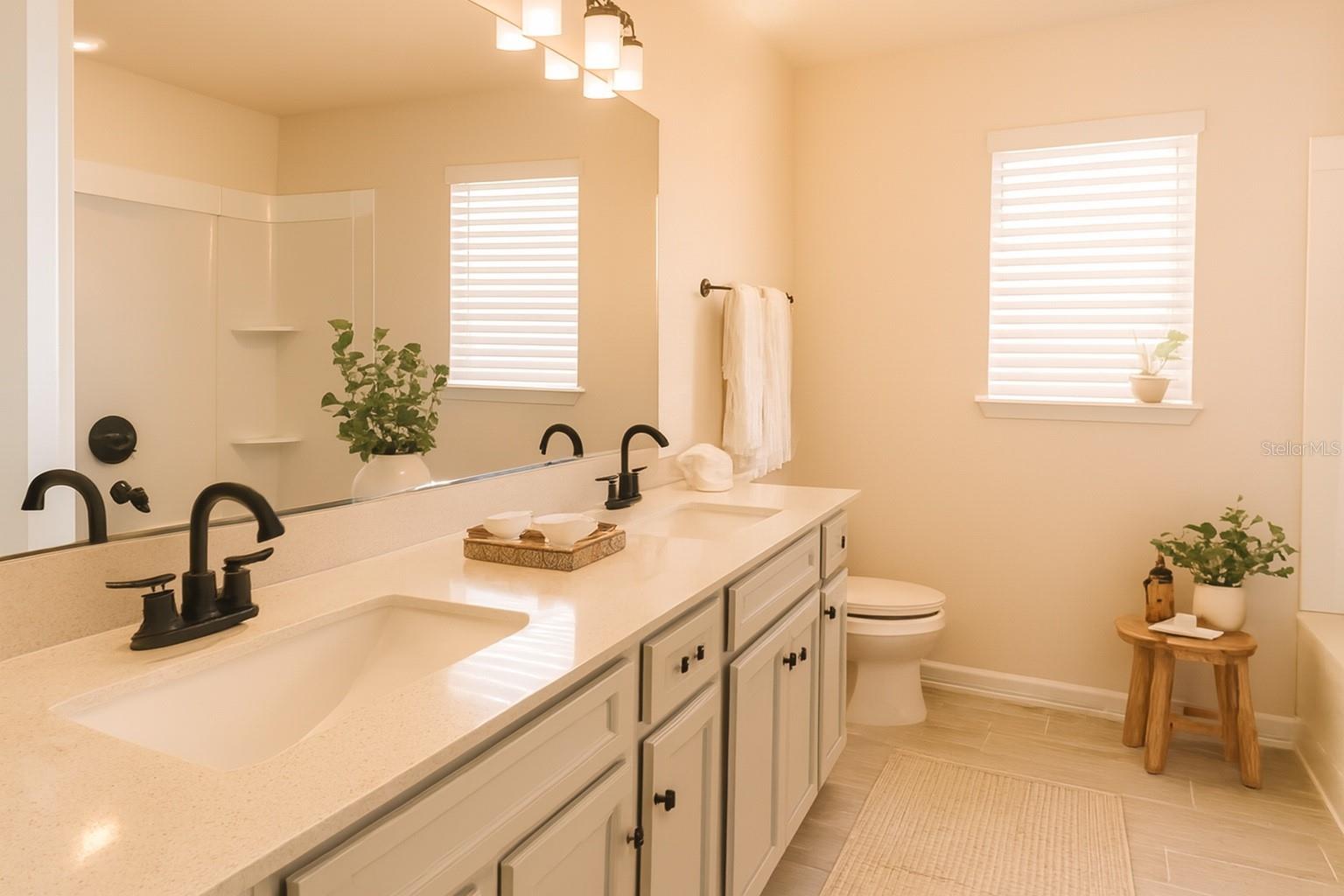 Image 12 of 23 For 6735 Willow View Avenue