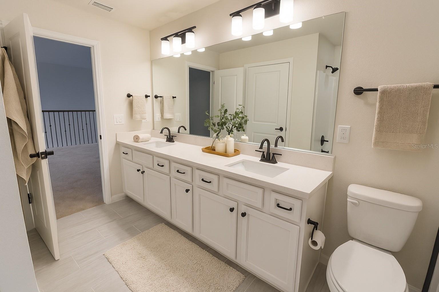 Image 7 of 23 For 6735 Willow View Avenue