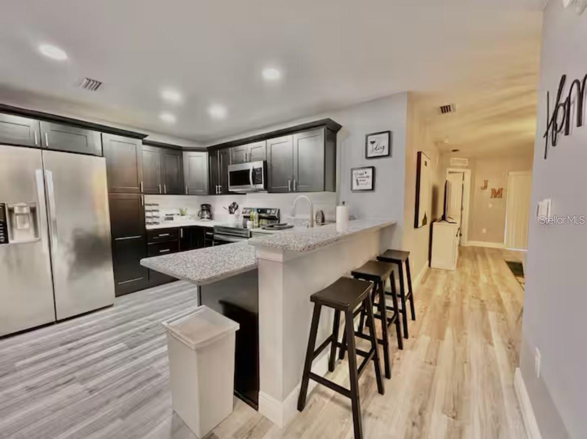 Image 5 of 28 For 2798 Club Cortile Circle A