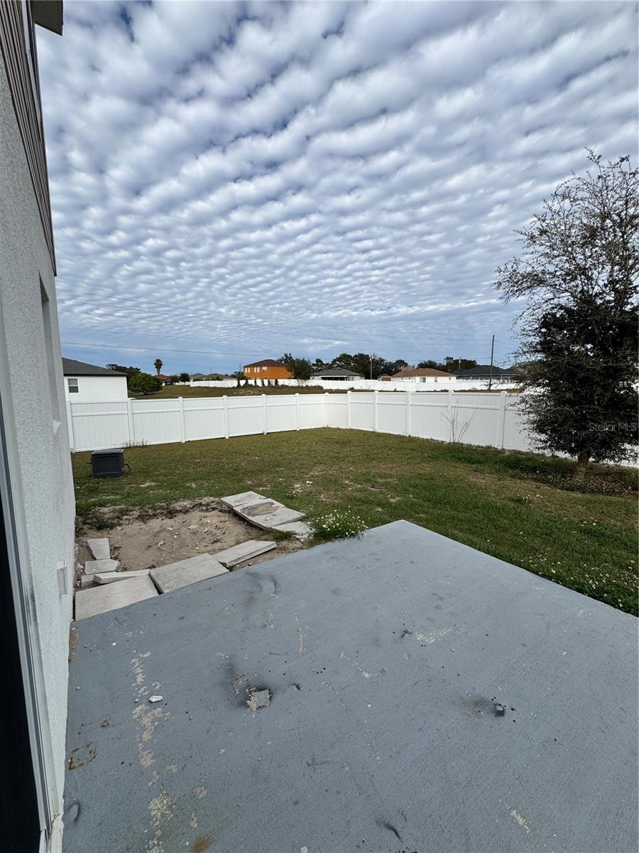 Image 13 of 32 For 803 James Drive