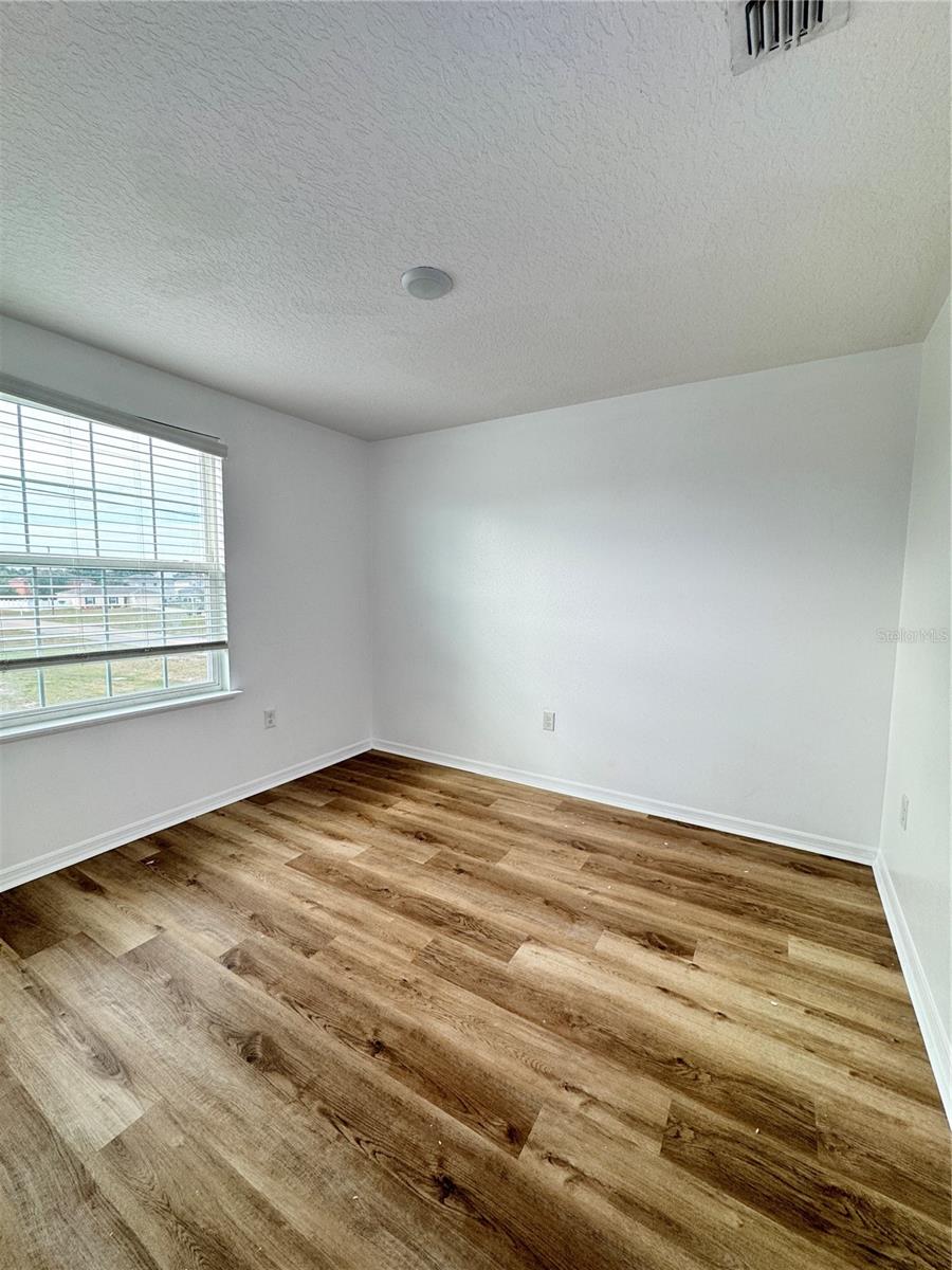 Image 29 of 32 For 803 James Drive