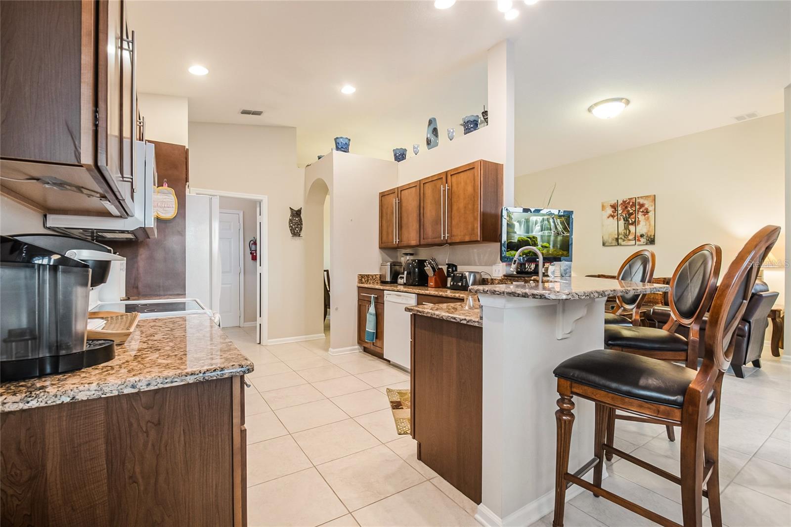 Image 10 of 50 For 8204 Fan Palm Way