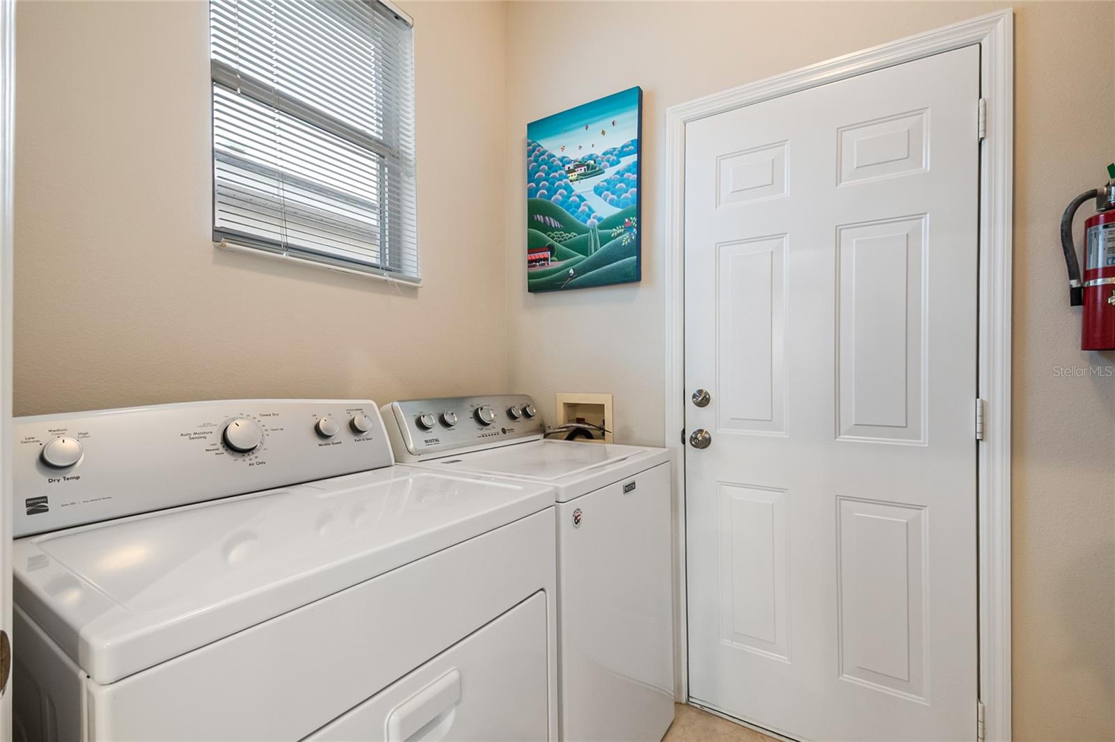 Image 15 of 50 For 8204 Fan Palm Way