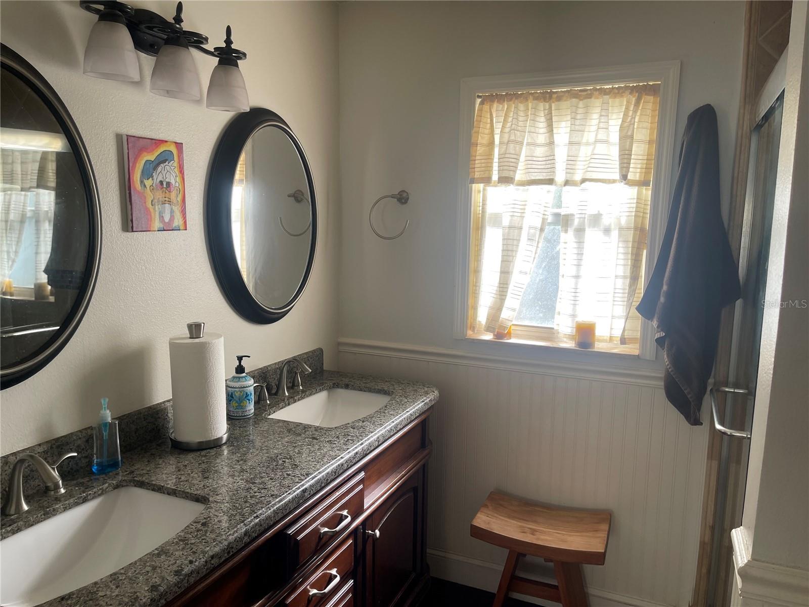 Image 14 of 34 For 9414 Brackin Street