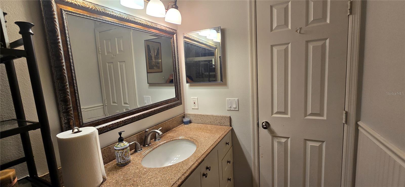 Image 23 of 34 For 9414 Brackin Street