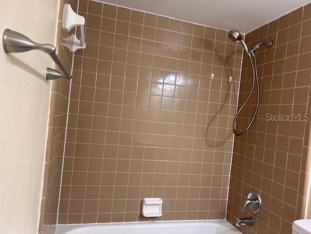 Image 26 of 41 For 40 Country Cove Way