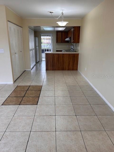 Image 6 of 41 For 40 Country Cove Way