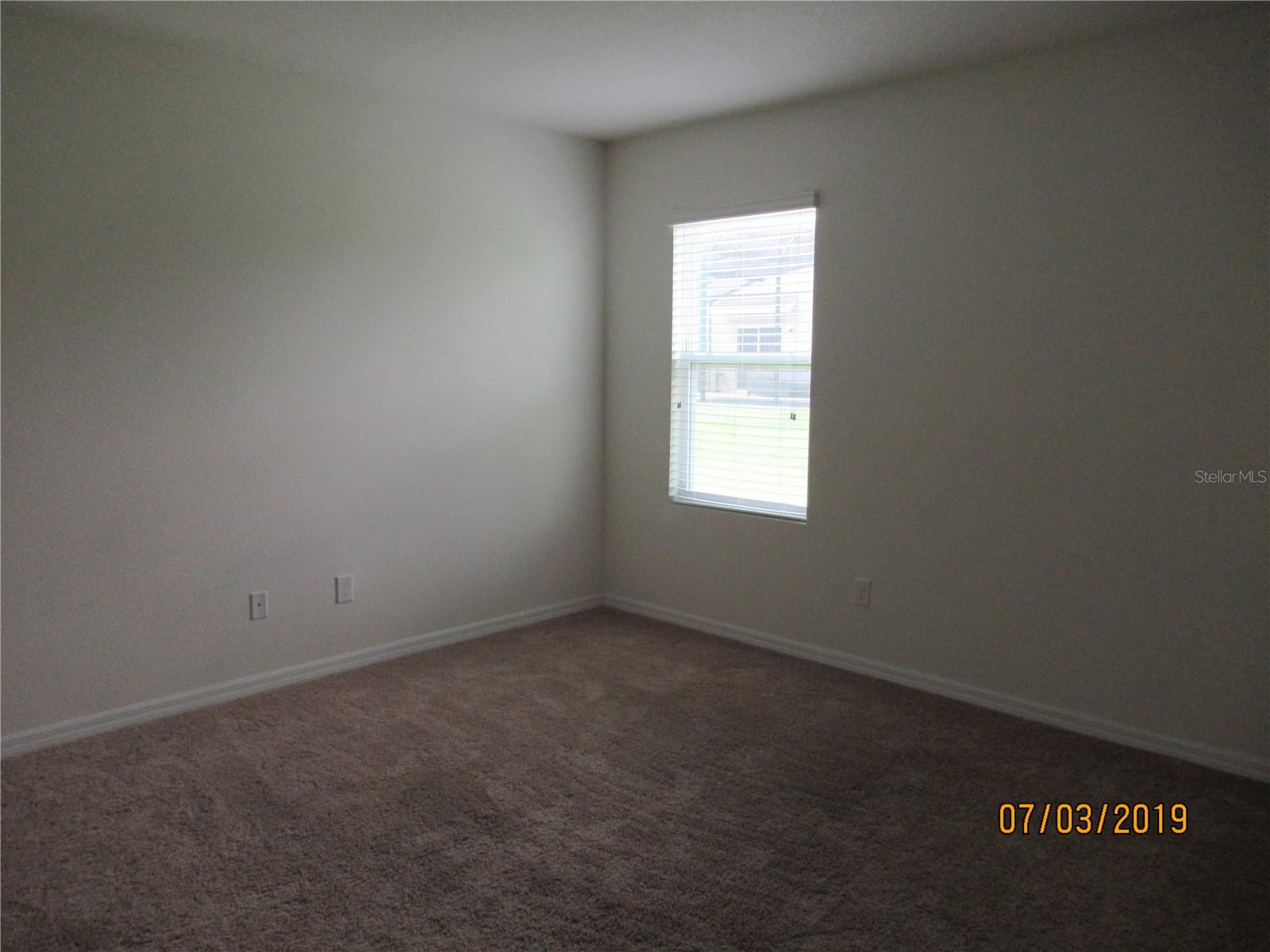 Image 16 of 21 For 3662 Maidencain Street