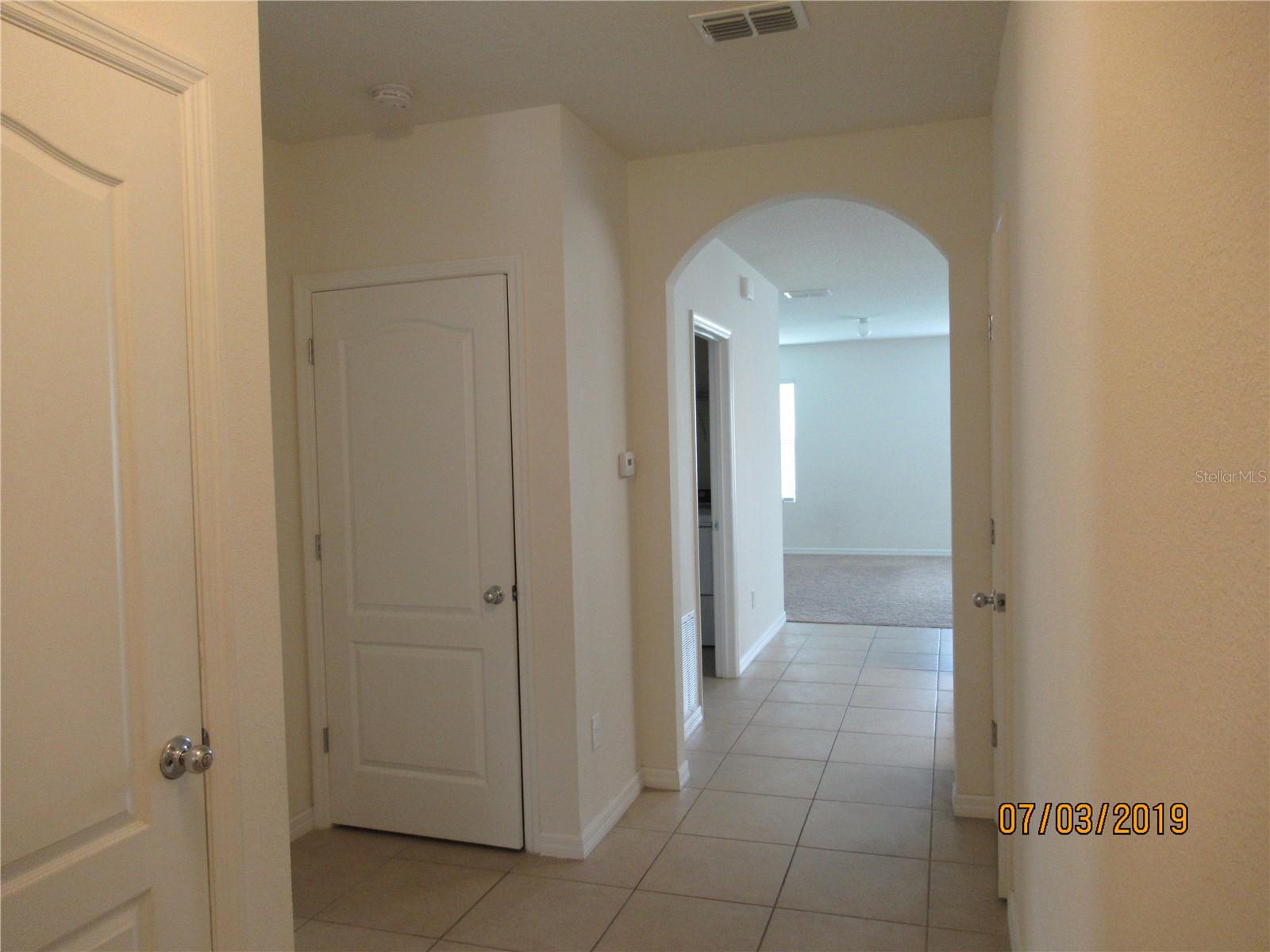 Image 9 of 21 For 3662 Maidencain Street