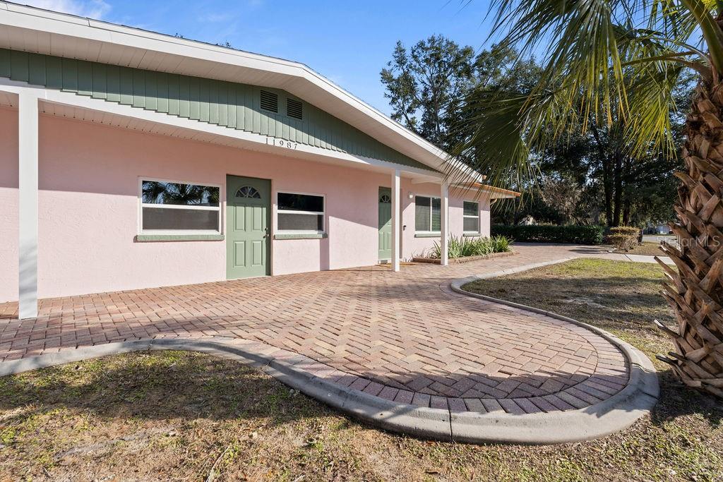 Image 31 of 72 For 11987 Maple Street