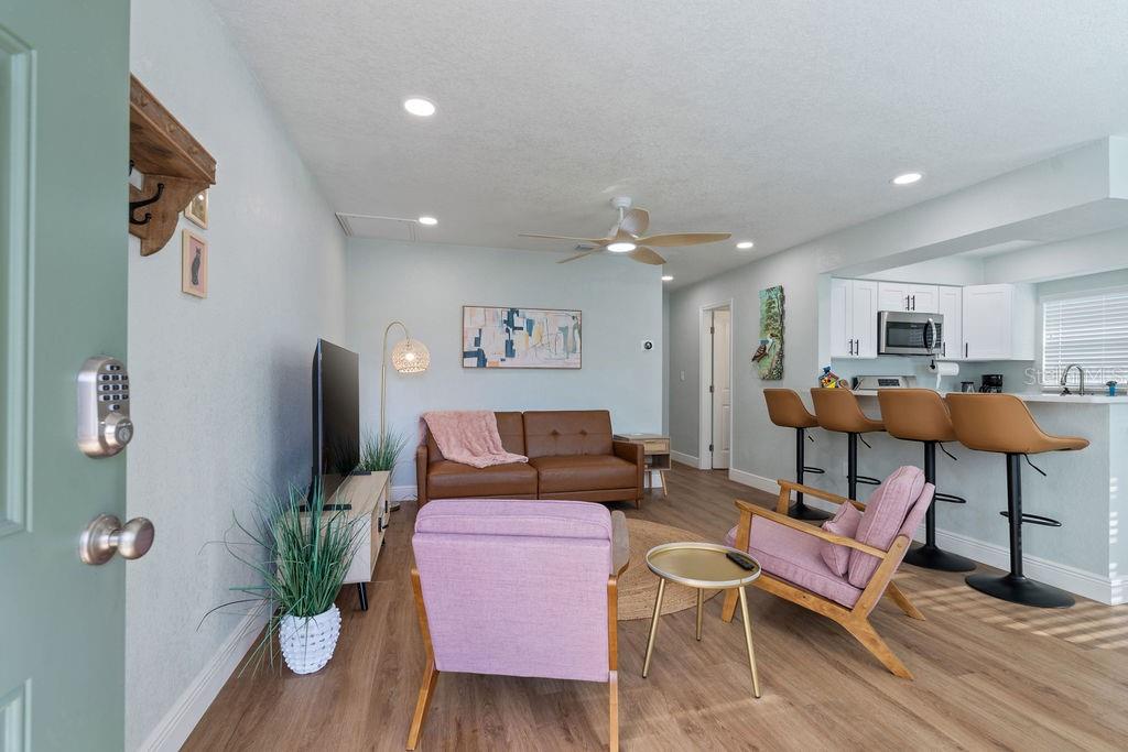 Image 52 of 72 For 11987 Maple Street