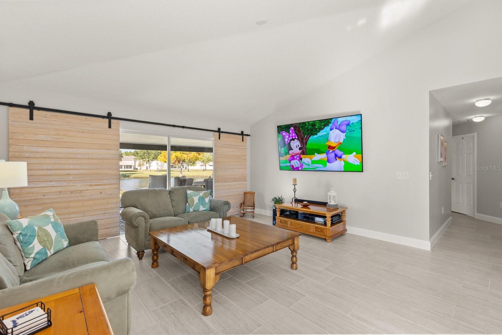 Image 17 of 31 For 3050 Mandolin Drive