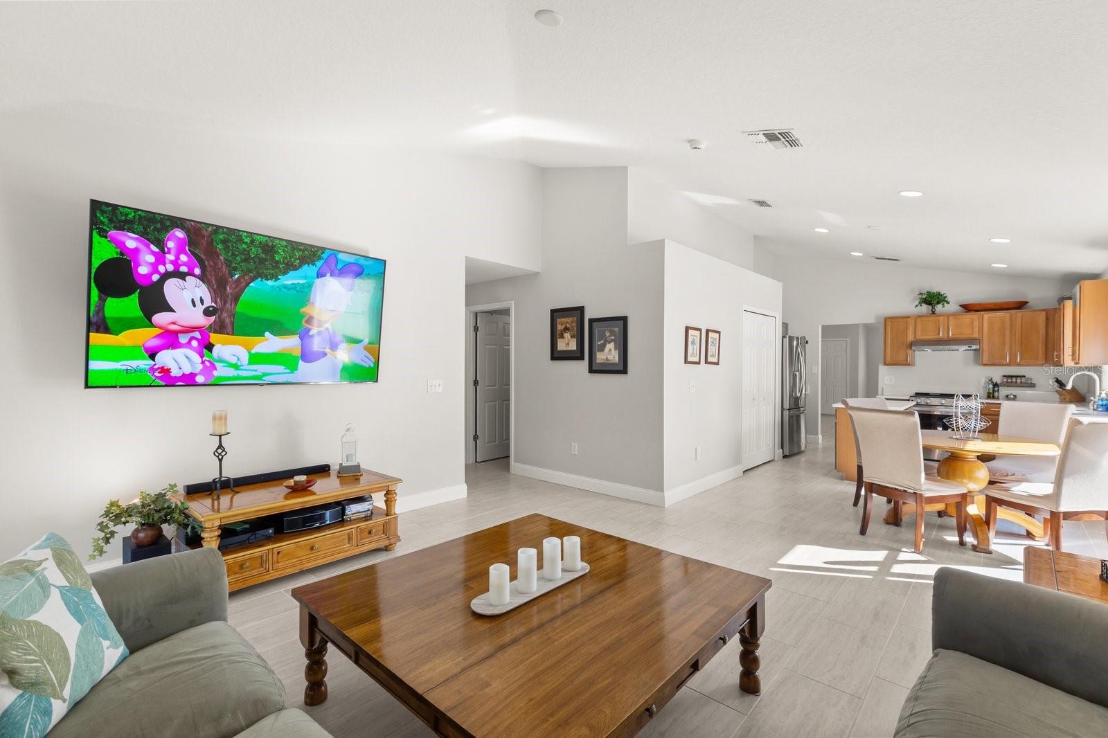 Image 19 of 31 For 3050 Mandolin Drive