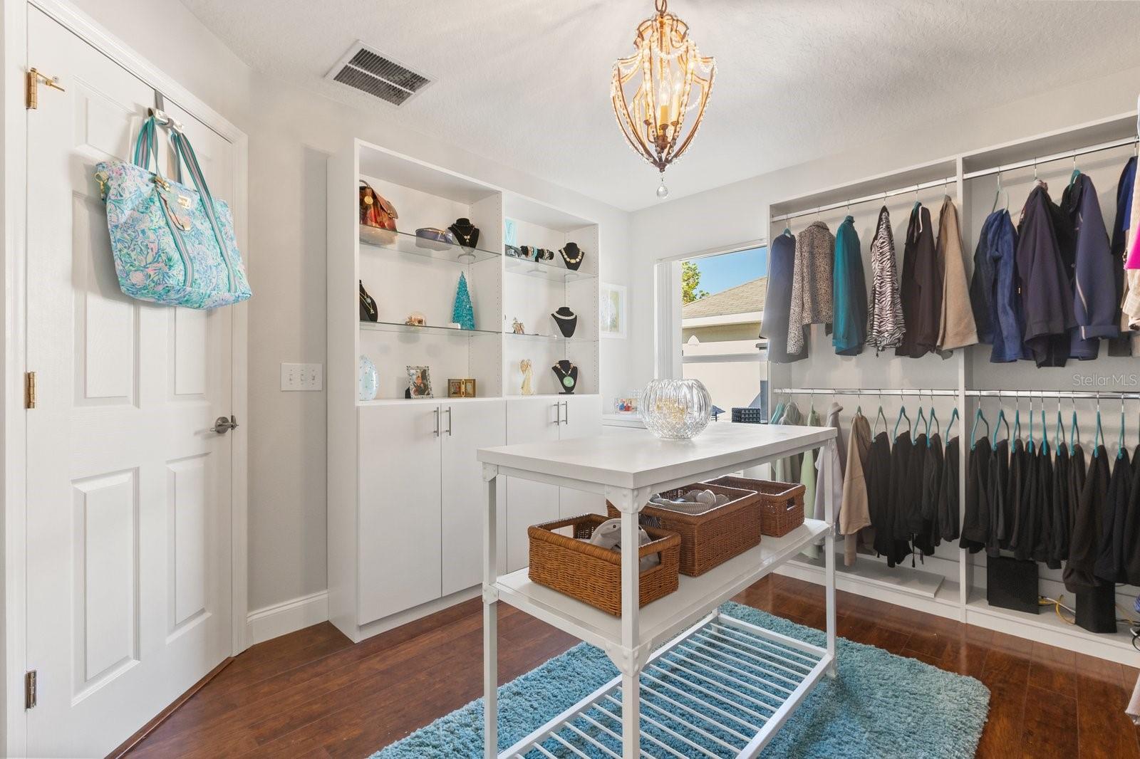 Image 2 of 31 For 3050 Mandolin Drive