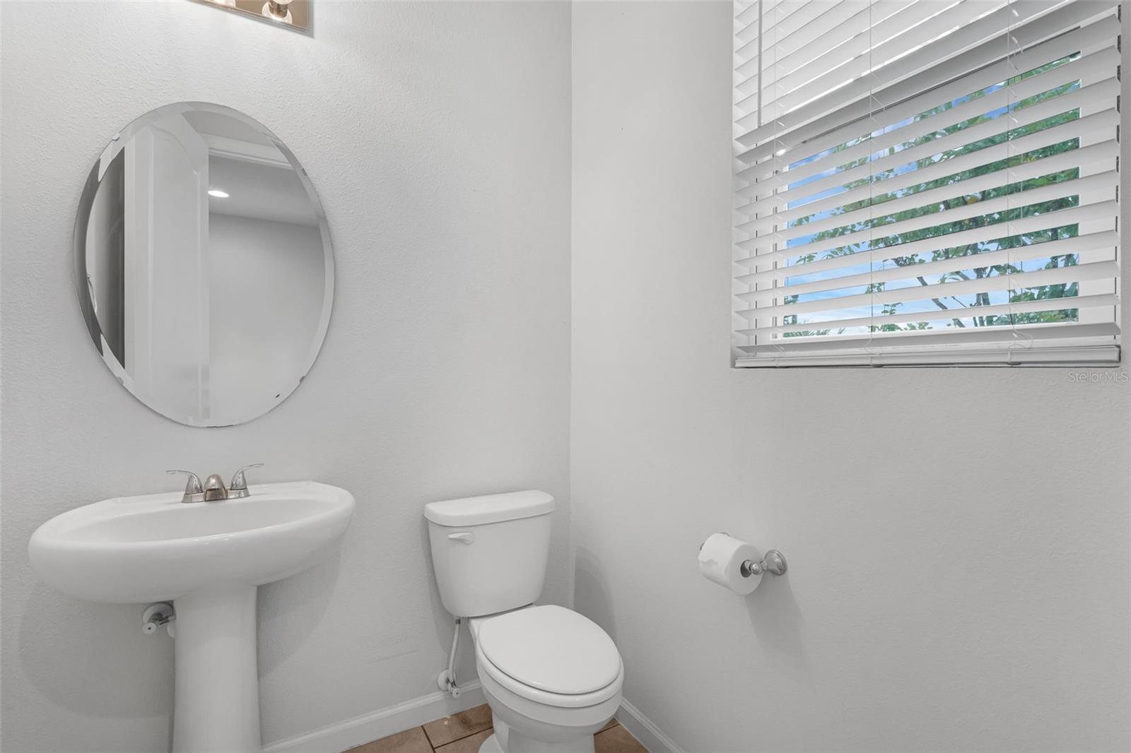 Image 20 of 41 For 2430 Bittle Way