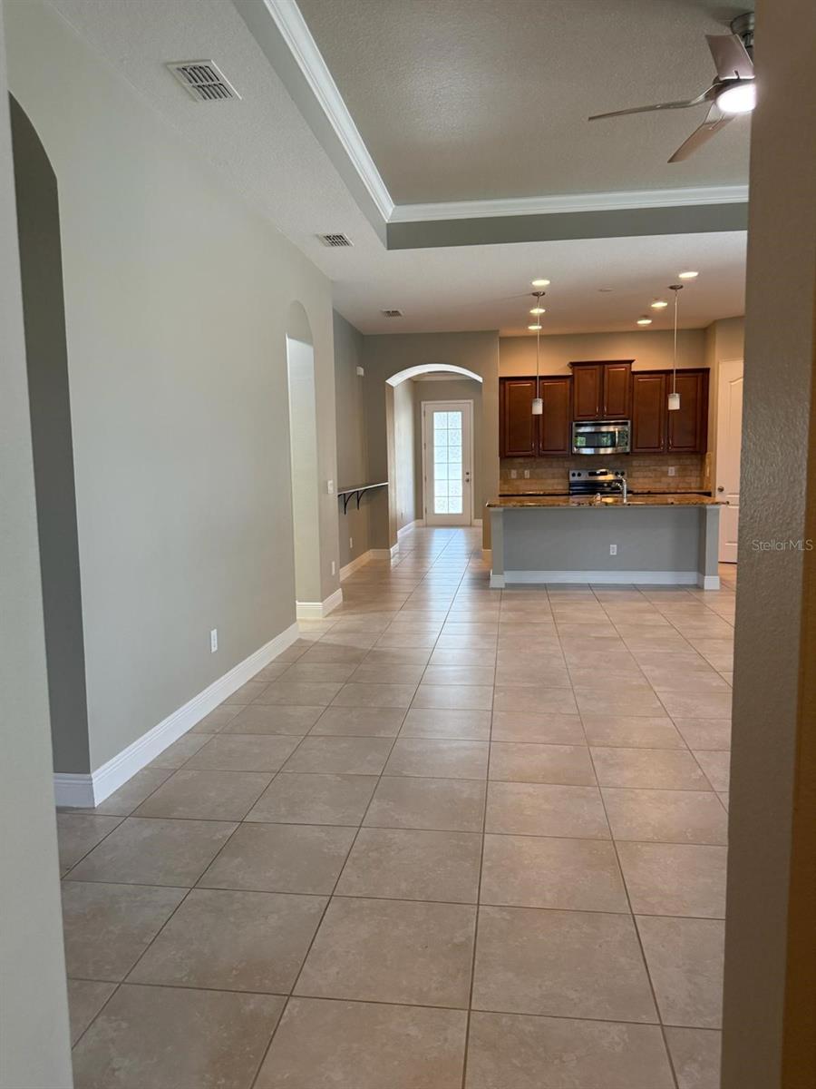 Image 10 of 38 For 13779 Eliot Avenue