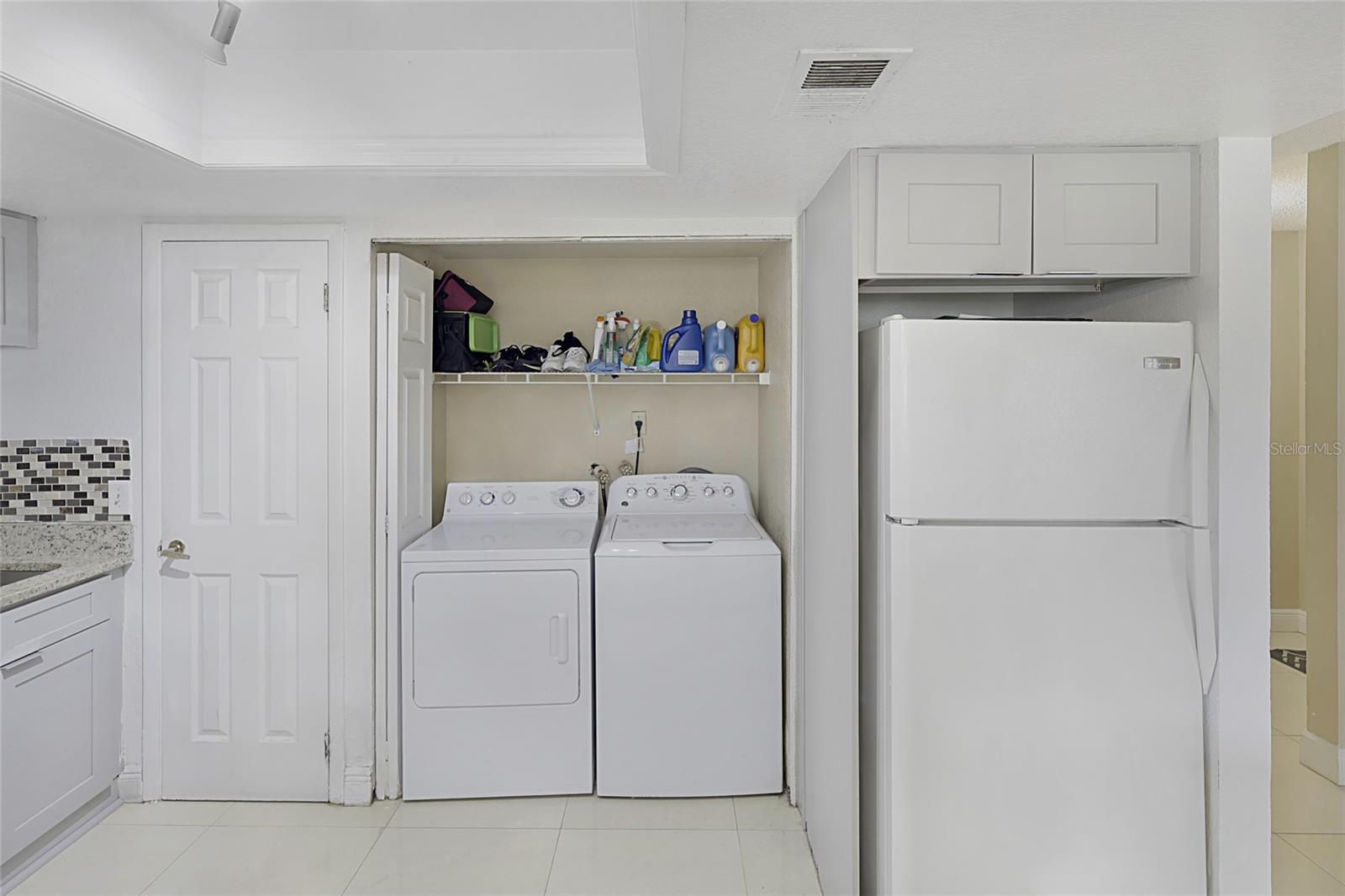 Image 10 of 27 For 2408 Barley Club Court 2